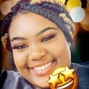 Meet your Posher, Jayah